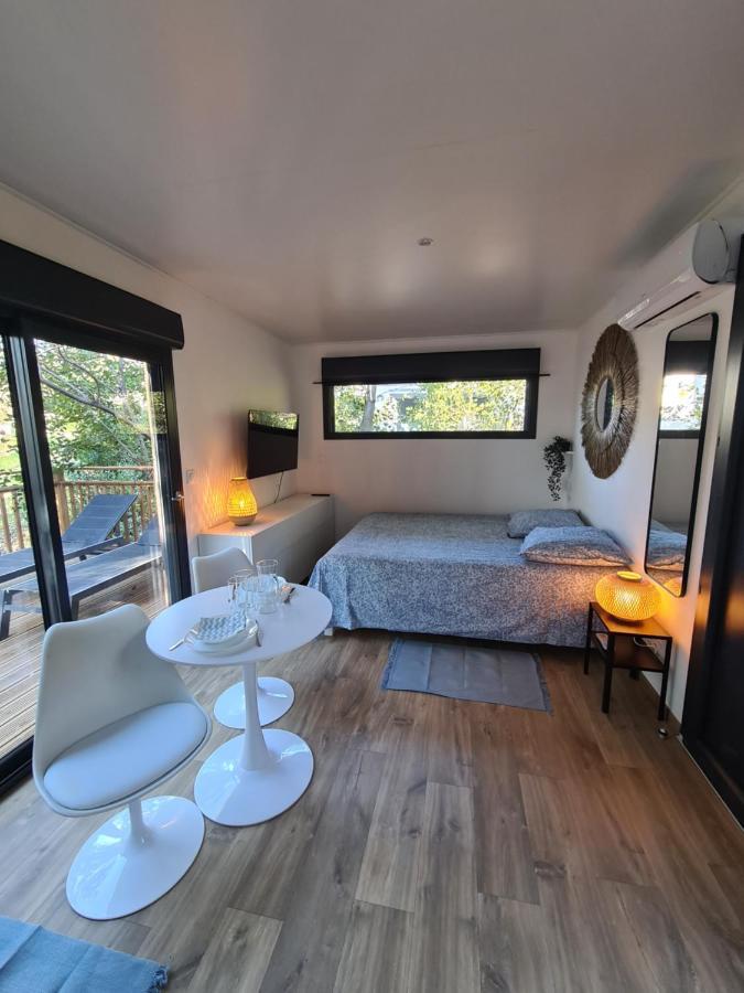 Le Cube Apartment Sommieres Exterior photo
